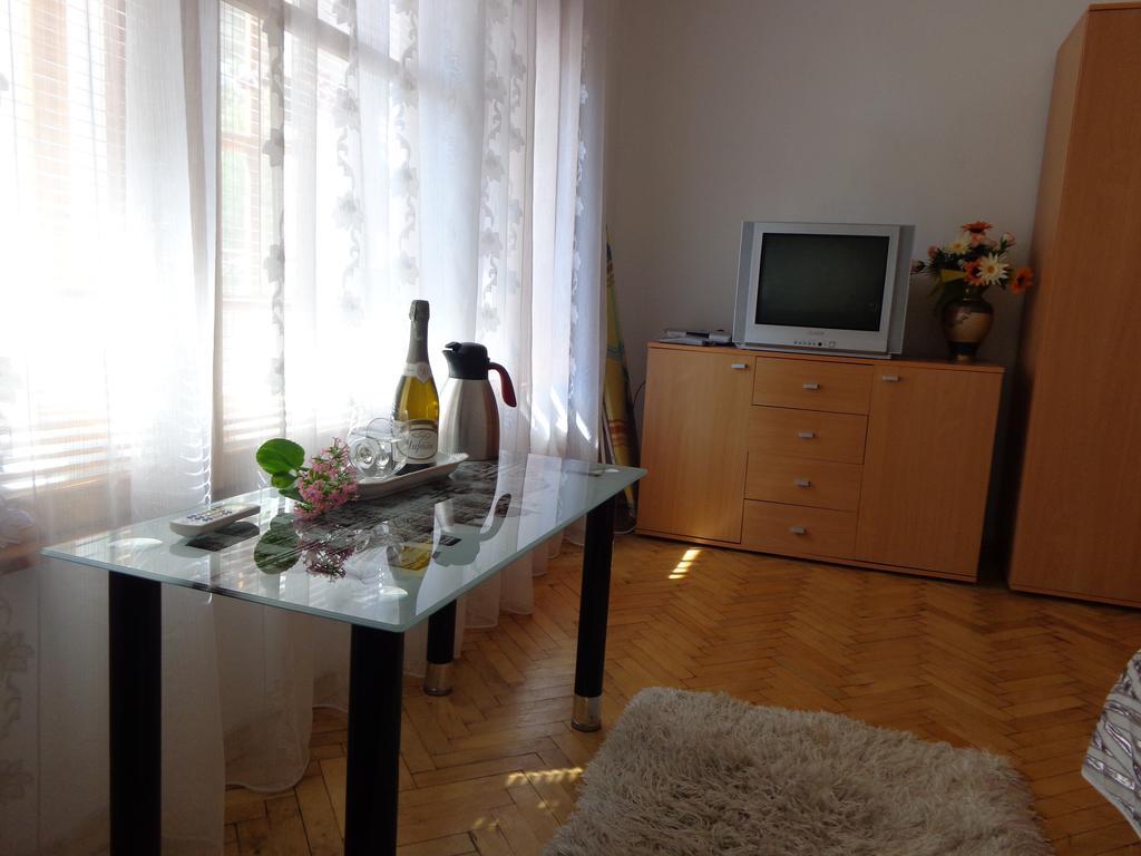 Zoya Apartment Burgas City Eksteriør billede