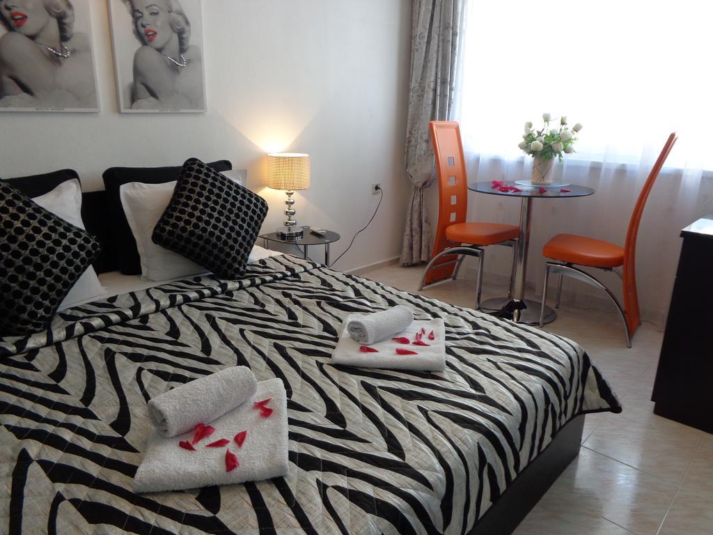 Zoya Apartment Burgas City Eksteriør billede